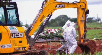 Goiás passa as 14 mil mortes pela Covid neste feriado